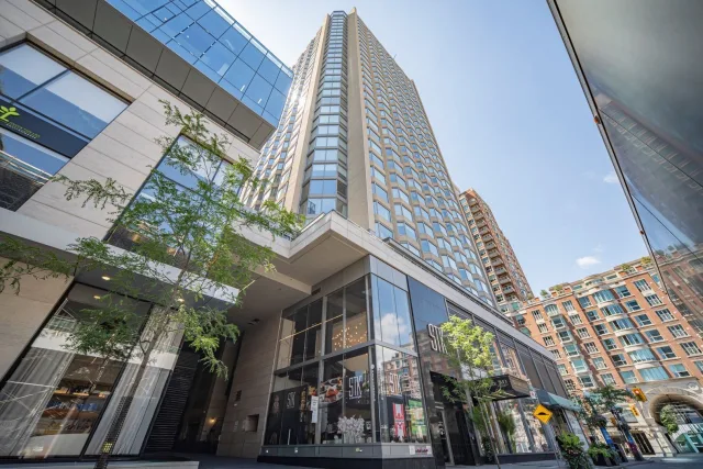 155 Yorkville Avenue 2014, Toronto, ON M5R 0B4 - Sale - C13574036