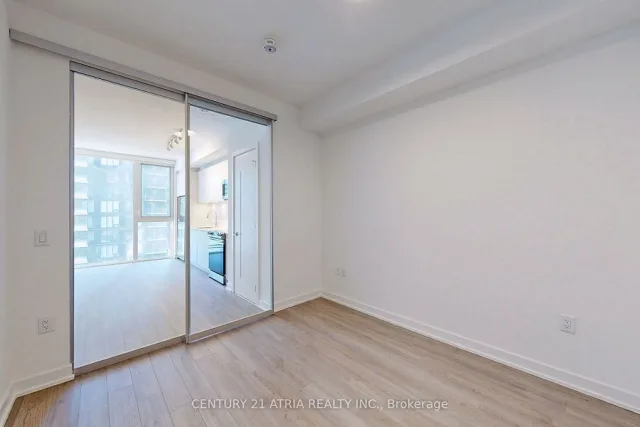 357 King Street W 1005, Toronto, ON M5V 0S7 - Rent - C13599406