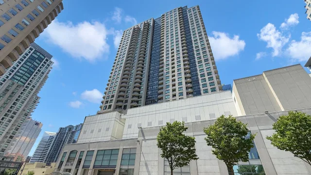 8 Hillcrest Avenue 505, Toronto, ON M2N 6Y6 - Rent - C13613132