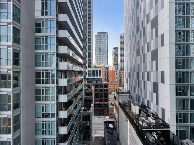 88 Blue Jays Way 1114, Toronto, ON M5V 0L7 - Rent - C13614772