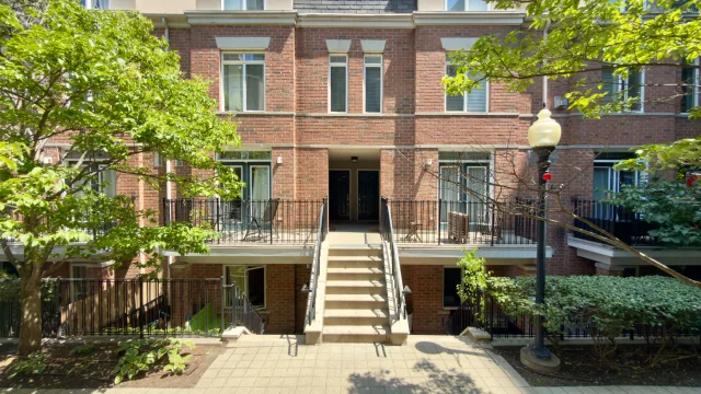415 Jarvis Street 397, Toronto, ON M4Y 3C1 - Rent - C13623454