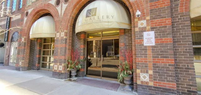 25 Grenville Street 1201, Toronto, ON M4Y 2X5 - Rent - C13623540