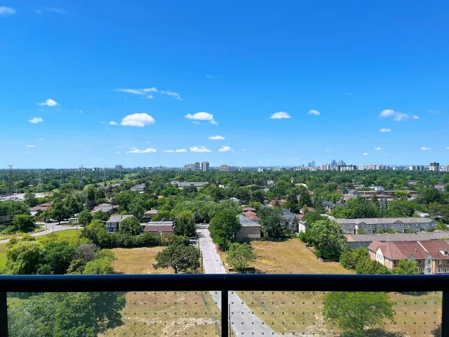 5858 Yonge Street, Toronto, ON M2M 0C6 - Rent - C13627796
