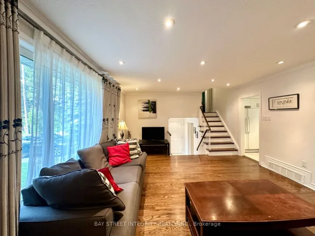 35 Lailey Crescent, Toronto, ON M2N 4H2 - Rent - C13627920