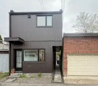 598 Crawford Street Laneway, Toronto, ON M6G 3K2 - Rent - C13651148