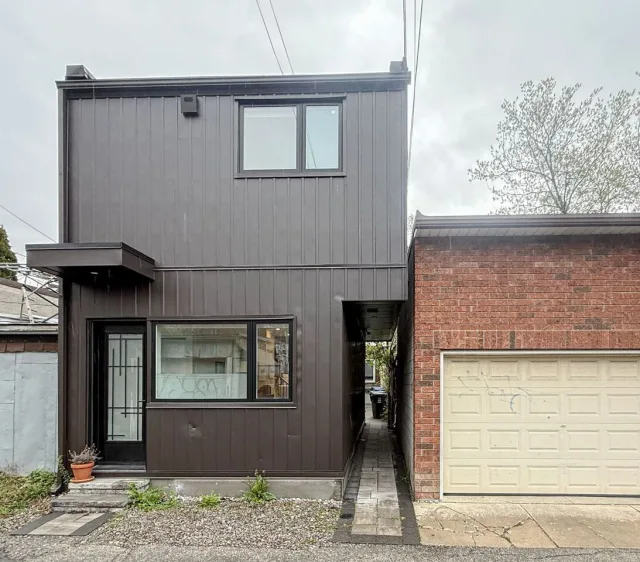 598 Crawford Street Laneway, Toronto, ON M6G 3K2 - Rent - C13651148