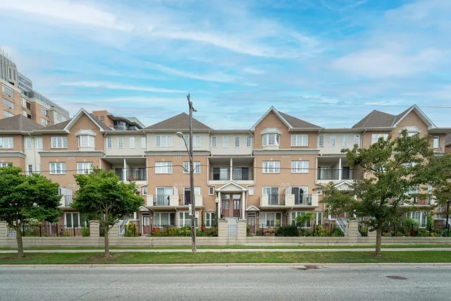 220 Grandview Way, Toronto, ON M2N 6V3 - Sale - C13725578