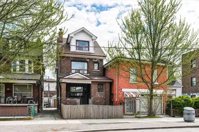 669 Greenwood Avenue, Toronto, ON M4J 4B3 - Sale - E13627076