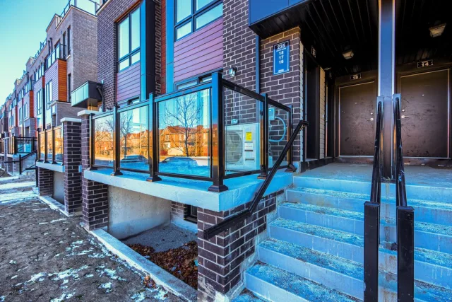 235 Mclevin Avenue E 16, Toronto, ON M1B 0E8 - Rent - E13724116