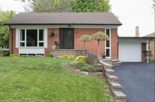 89 Monkswood Crescent, Newmarket, ON L3Y 2J9 - Rent - N13597494