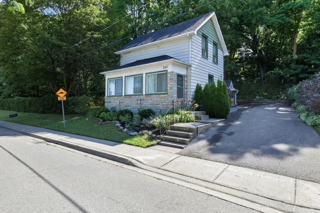 341 Cotter Street, Newmarket, ON L3Y 3X9 - Sale - N13601678