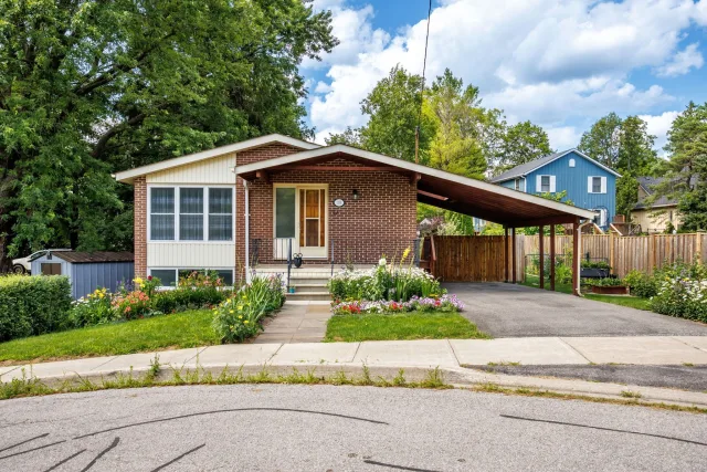 30 Harrison Avenue, Aurora, ON L4G 1E1 - Sale - N13613724