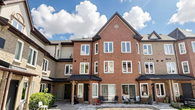 735 New Westminster Drive 46, Vaughan, ON L4J 7Y9 - Sale - N13647692