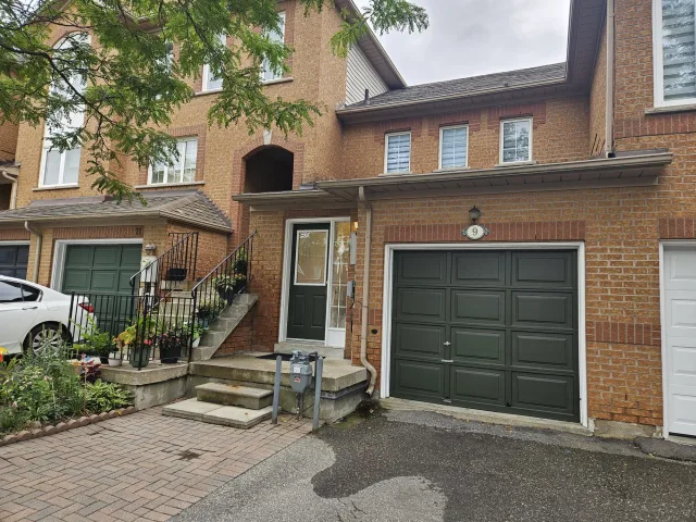 9 Lucena Crescent, Vaughan, ON L6A 2W6 - Rent - N13710216