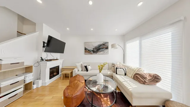 735 New Westminster Drive 46, Vaughan, ON L4J 7Y9 - Sale - N13724292