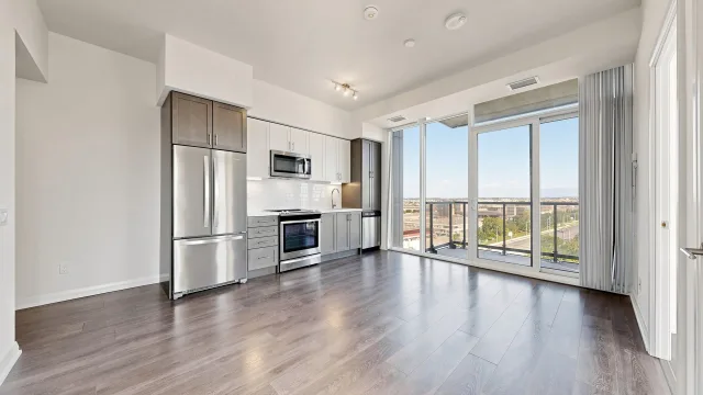 7895 Jane Street 915, Vaughan, ON L4K 0K2 - Rent - N13725200