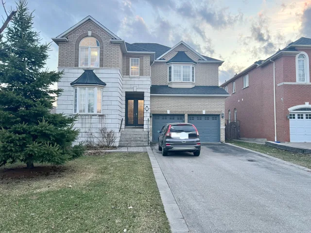 18 Fountain Court, Richmond Hill, ON L4S 2K4 - Rent - N13725736
