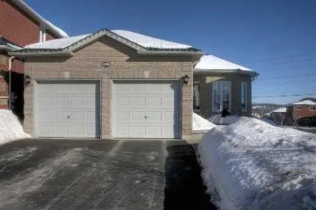 109 Livia Herman Way LOWER, Barrie, ON L4M 7K5 - Rent - S13615148