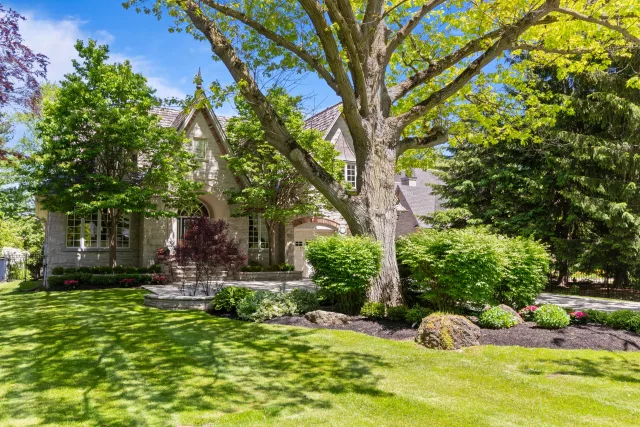 1301 Mississauga Road, Mississauga, ON L5H 2J1 - Sale - W13410786