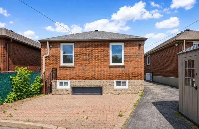 1788 Keele Street, Toronto, ON M6M 3X1 - Rent - W13615408