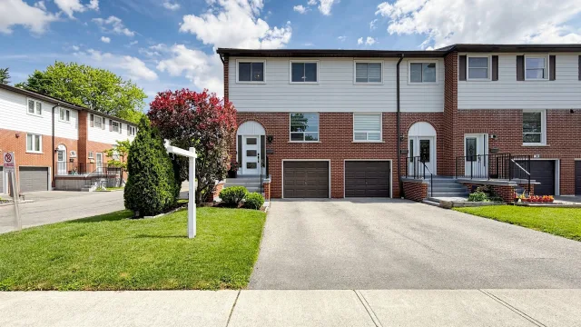 2445 Homelands Drive 18, Mississauga, ON L5K 2C6 - Sale - W13615988