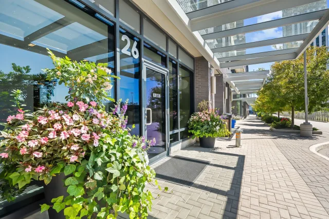 26 Gibbs Road 1033, Toronto, ON M9B 0E3 - Rent - W13619178