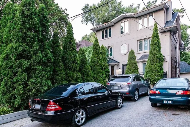 27 Indian Grove, Toronto, ON M6R 2Y1 - Rent - W13620210