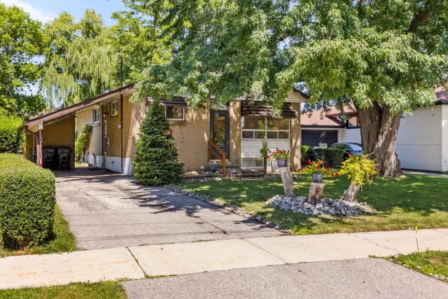 25 Hardwick Court, Toronto, ON M9C 4G5 - Sale - W13621752