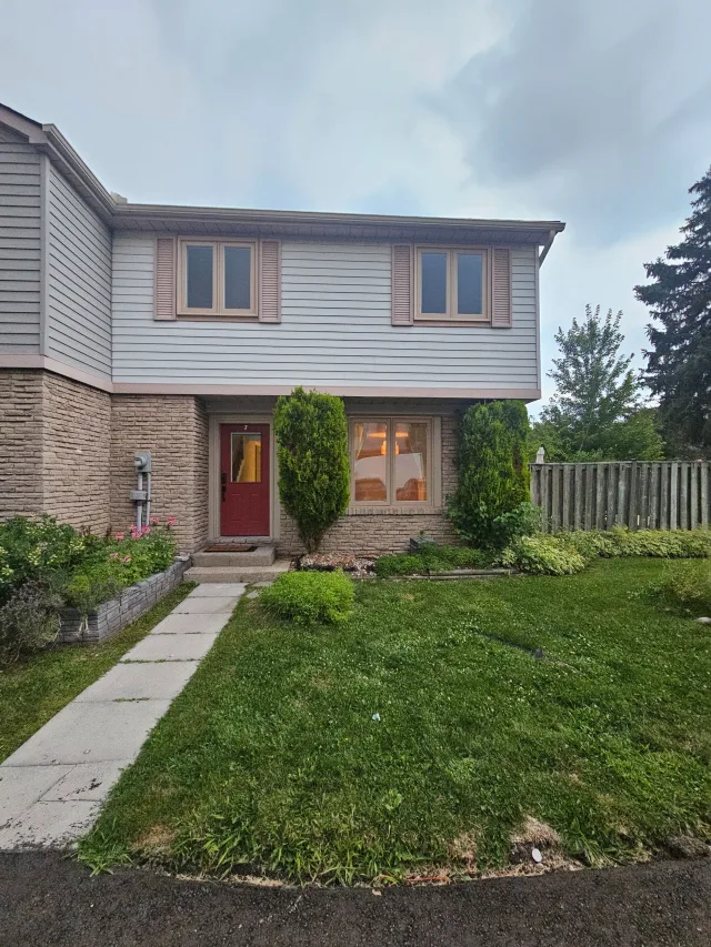 98 Falconer Drive 7, Mississauga, ON L5N 1Y2 - Rent - W13623126