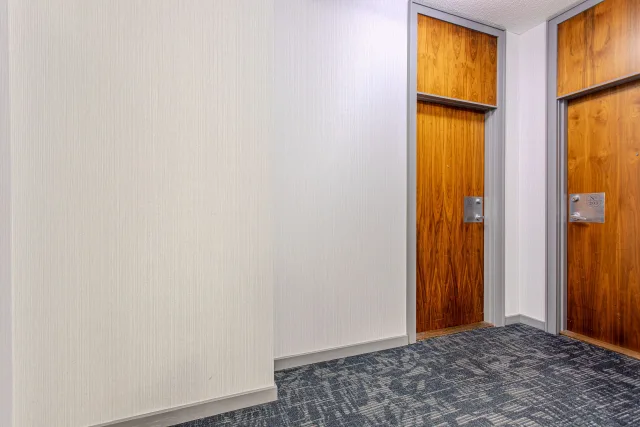 33 Elm Drive W, Mississauga, ON L5B 4M2 - Sale - W13626476