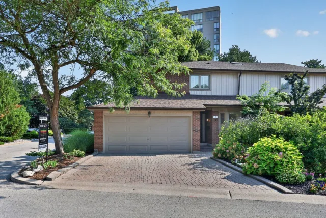 1160 Walden Circle 1, Mississauga, ON L5J 4J9 - Sale - W13682738