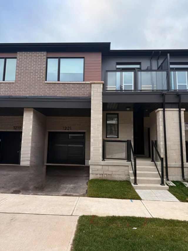 1221 Granary Street, Oakville, ON L6H 7G1 - Rent - W13704466