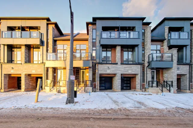 3111 Perkins Way, Oakville, ON L6H 7G1 - Rent - W13708652
