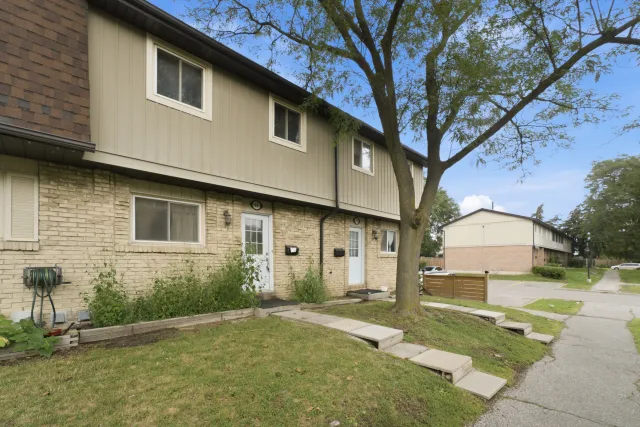 93 Hansen Road 68, Brampton, ON L6V 3C8 - Rent - W13716764