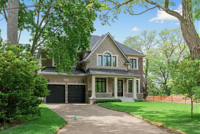 1429 Dundas Crescent, Mississauga, ON L5C 1E8 - Sale - W13717176
