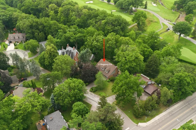 11 Regency Court, Oakville, ON L6H 2P6 - Sale - W13717916