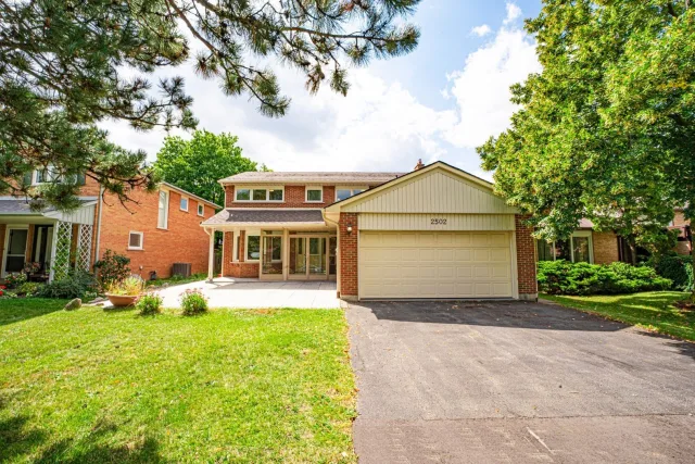 2502 Folkway Drive, Mississauga, ON L5L 2J6 - Sale - W13718346