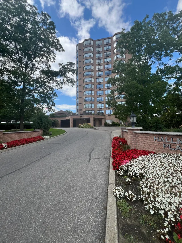 58 Church Street E 1002, Brampton, ON L6V 4A8 - Rent - W13724068