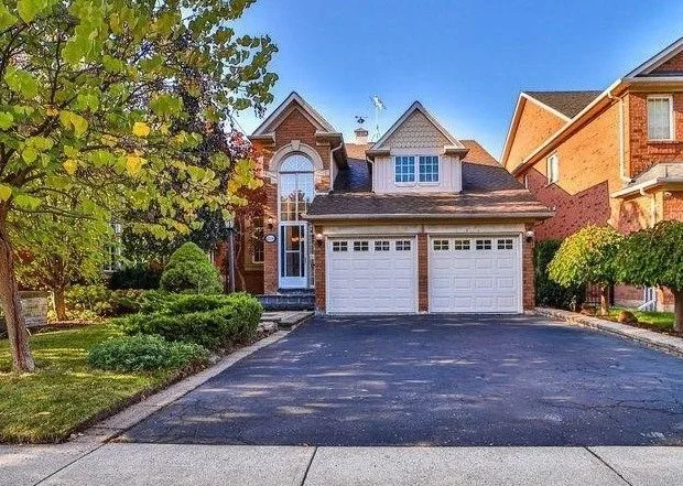 Lower 2230 Nightingale Way Lower, Oakville, ON L6M 3S1 - Rent - W13725008