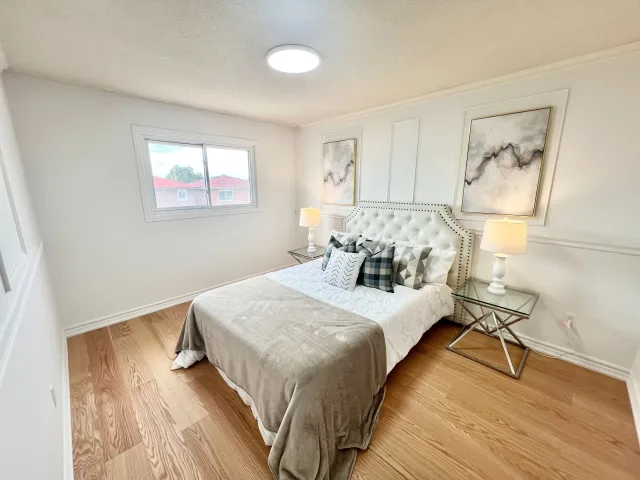 20 Barolo Road, Toronto, ON M9V 5B1 - Sale - W13725714