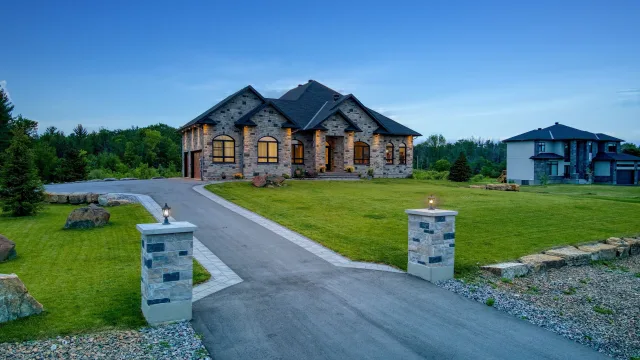 324 Hedley Way, Kanata, ON K2W 0E4 - Sale - X12948004