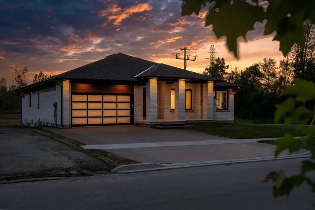 20 Anchor Road, Thorold, ON L0S 1A0 - Sale - X13556230