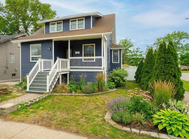 270 Beach Boulevard, Hamilton, ON L8H 6W1 - Rent - X13625320