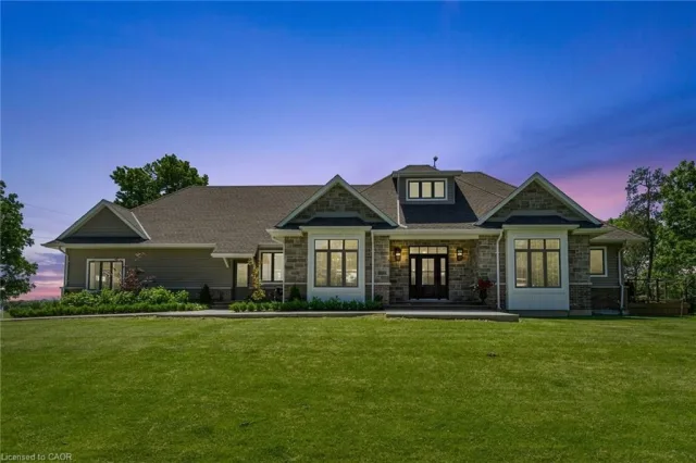 42 PARSONAGE Road, Hamilton, ON N3T 5M1 - Sale - X13626932