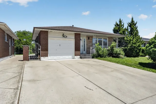 128 Hadeland Avenue, Hamilton, ON L9C 5Z9 - Sale - X13725382