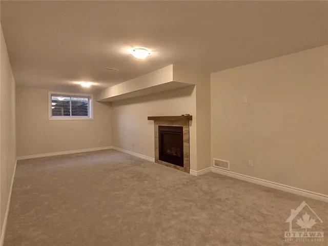327 Barrett Farm Drive N, Blossom Park - Airport and Area, ON K1T 0S3 - Sale - X13725686